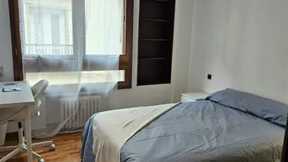 Room for rent in Zaragoza, Aragón