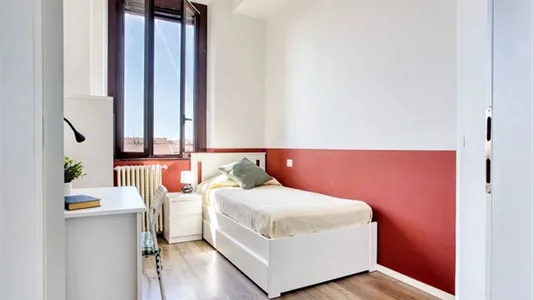 Rooms in Milano Zona 5 - Vigentino, Chiaravalle, Gratosoglio - photo 1