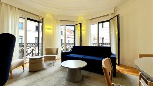 Apartments in Madrid Centro - photo 2