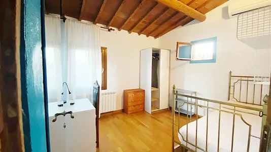 Rooms in Florence - photo 1