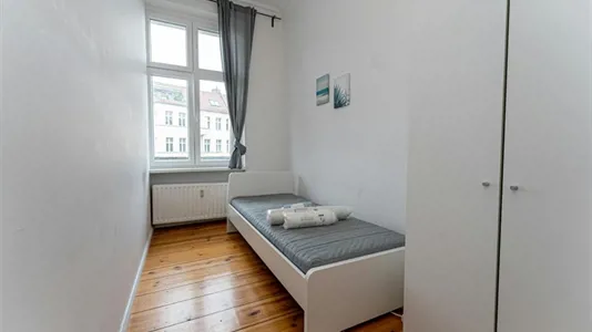 Rooms in Berlin Friedrichshain-Kreuzberg - photo 3