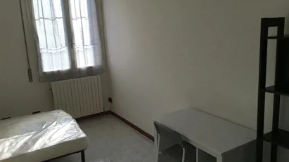 Room for rent in Bologna, Emilia-Romagna