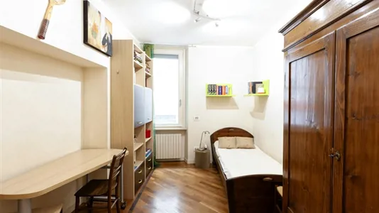 Rooms in Brescia - photo 1