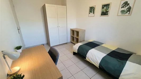 Rooms in Grenoble - photo 1