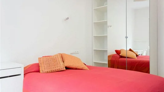 Rooms in Barcelona Les Corts - photo 2