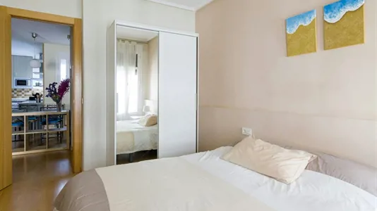 Rooms in Zaragoza - photo 2