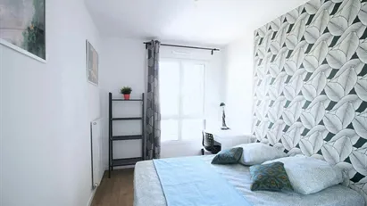 Room for rent in Nanterre, Île-de-France