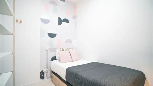 Rooms in Barcelona Les Corts - photo 2