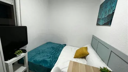 Room for rent in Madrid Latina, Madrid