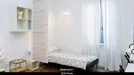 Room for rent, Milano Zona 9 - Porta Garibaldi, Niguarda, Milan, Via Adelina Patti