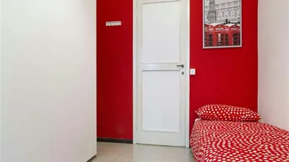 Room for rent in Milano Zona 1 - Centro storico, Milan