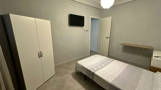 Rooms in Murcia - photo 3