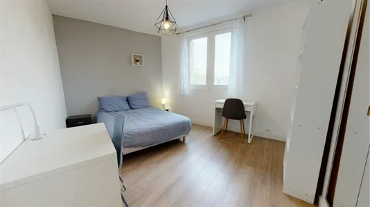 Rooms in Toulouse - photo 1