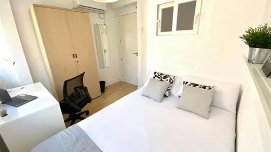 Rooms in Getafe - photo 2