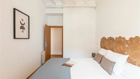 Rooms in Valencia L'Eixample - photo 2