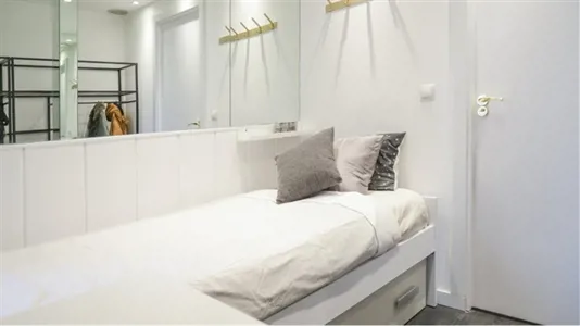 Rooms in Madrid Ciudad Lineal - photo 3