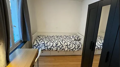 Room for rent in Brussels Schaarbeek, Brussels