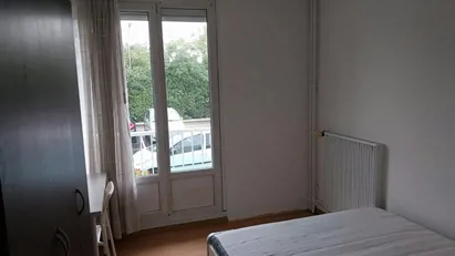 Room for rent in Le Raincy, Île-de-France