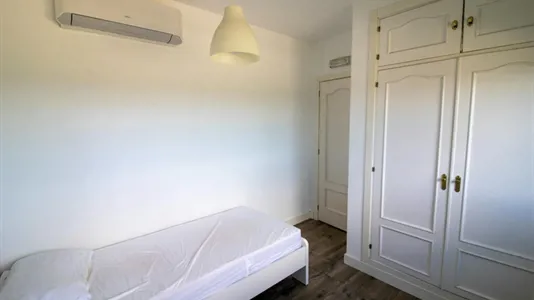 Rooms in Boadilla del Monte - photo 2