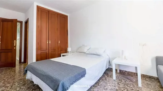 Rooms in Valencia Camins al Grau - photo 3