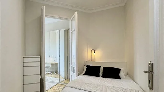 Rooms in Barcelona Eixample - photo 1