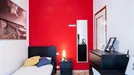 Room for rent, Milano Zona 6 - Barona, Lorenteggio, Milan, Viale Legioni Romane, Italy