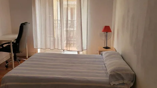 Rooms in Madrid Centro - photo 3