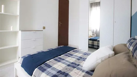 Rooms in Milano Zona 5 - Vigentino, Chiaravalle, Gratosoglio - photo 2