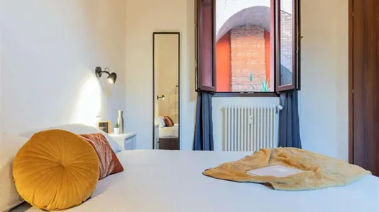 Apartments in Roma Municipio VIII – Appia Antica - photo 2