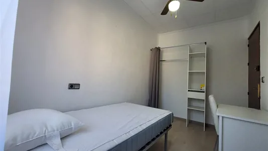 Rooms in Murcia - photo 2