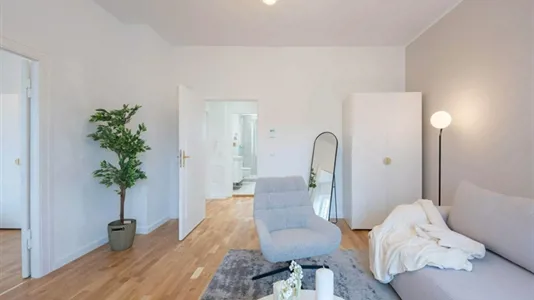 Apartments in Berlin Steglitz-Zehlendorf - photo 3