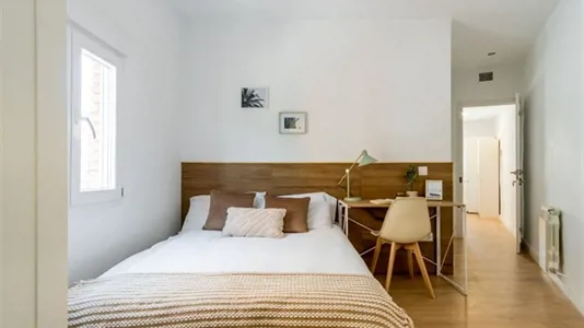 Rooms in Madrid Carabanchel - photo 1