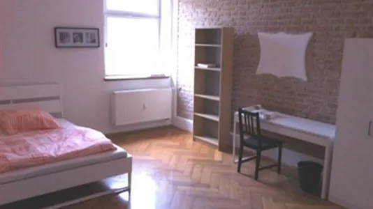 Rooms in Location is not specified - photo 1