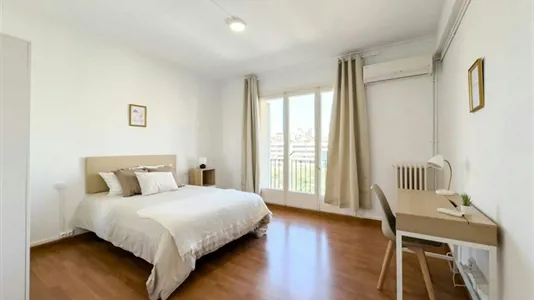 Rooms in Barcelona Les Corts - photo 1