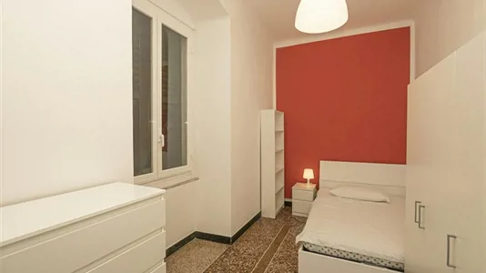 Rooms in Genoa - photo 2