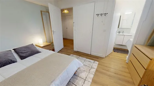 Rooms in Paris 17ème arrondissement - photo 2