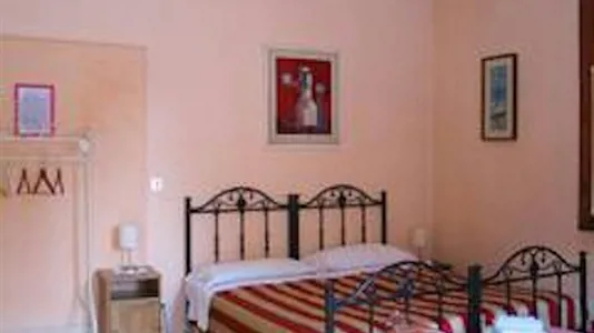 Rooms in Padua - photo 1