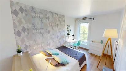 Room for rent in Nanterre, Île-de-France