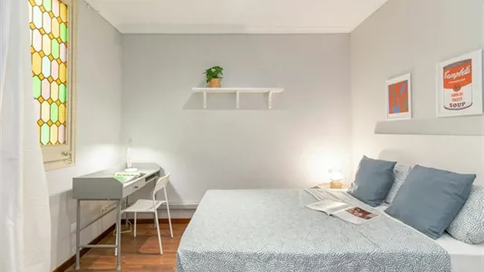 Rooms in Barcelona Eixample - photo 2