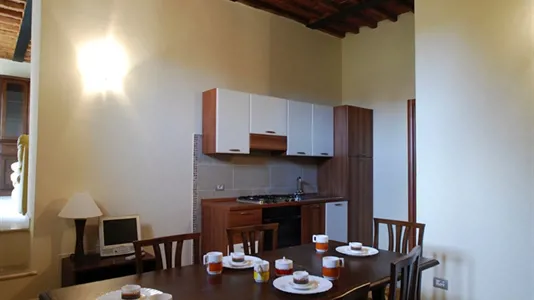 Apartments in Siena - photo 2