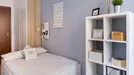 Room for rent, Bologna, Emilia-Romagna, Viale Giovanni Vicini