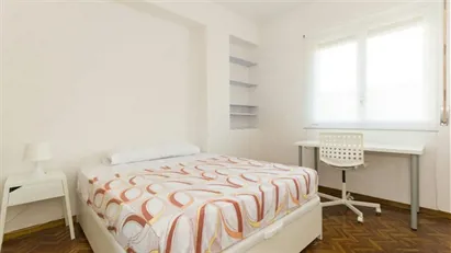 Room for rent in Madrid Chamartín, Madrid