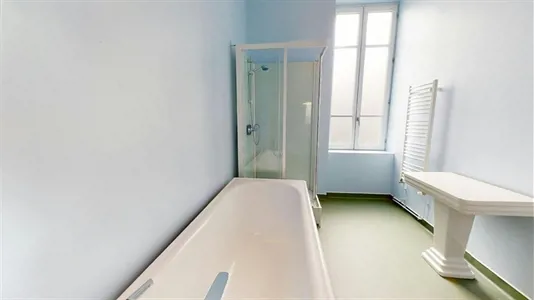 Rooms in Saint-Étienne - photo 2