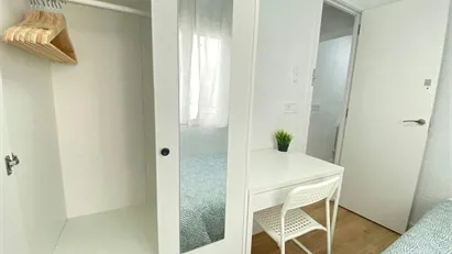 Room for rent in Madrid Puente de Vallecas, Madrid