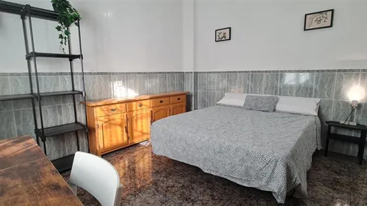 Rooms in Murcia - photo 1