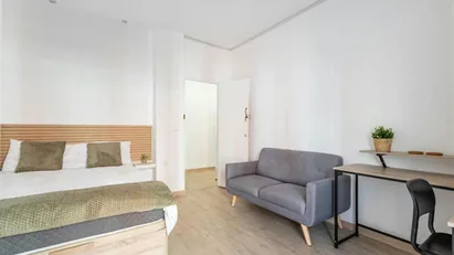 Room for rent in Granada, Andalucía