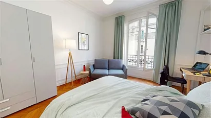 Room for rent in Paris 15ème arrondissement, Paris