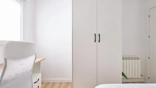 Rooms in Salamanca - photo 3