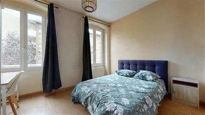 Room for rent in Saint-Étienne, Auvergne-Rhône-Alpes