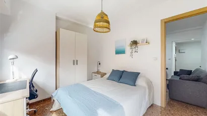 Room for rent in Tavernes Blanques, Comunidad Valenciana